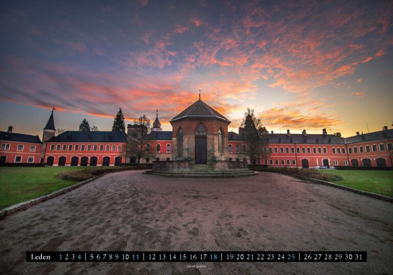 na_ste_nny_ kalenda_r_ 2026 Hrady na s_i_r_ku_Stránka_02