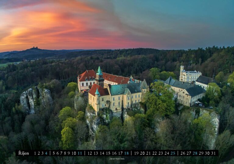 na_ste_nny_ kalenda_r_ 2026 Hrady na s_i_r_ku_Stránka_11