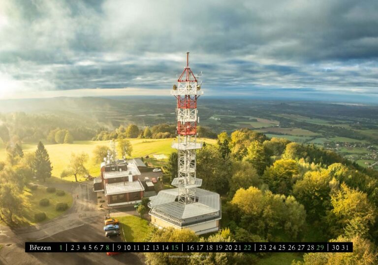 na_ste_nny_ kalenda_r_ 2026 Rozhledny na s_i_r_ku_Stránka_04